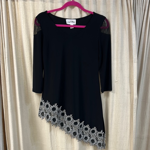Black Daisy Trim Asymmetrical Top - Joseph Ribkoff - Picture 1 of 5